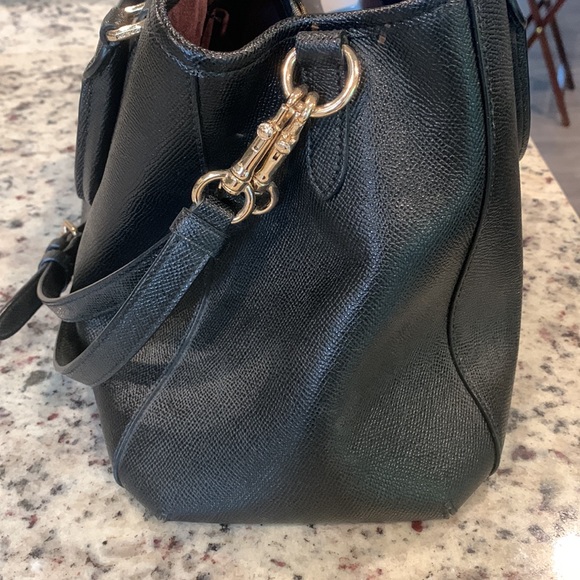 Leather coach handbag. Suede interior. - Picture 5 of 12